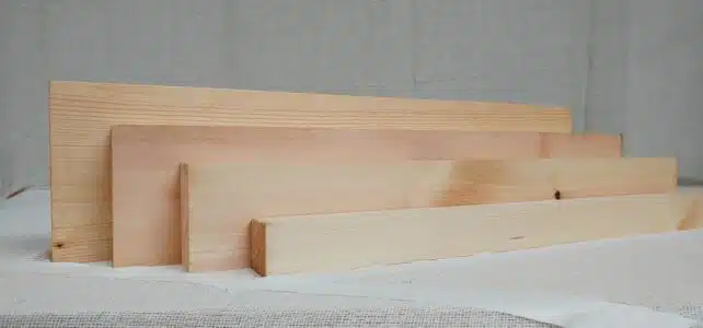Les Secrets pour Fixer une Plinthe au Mur